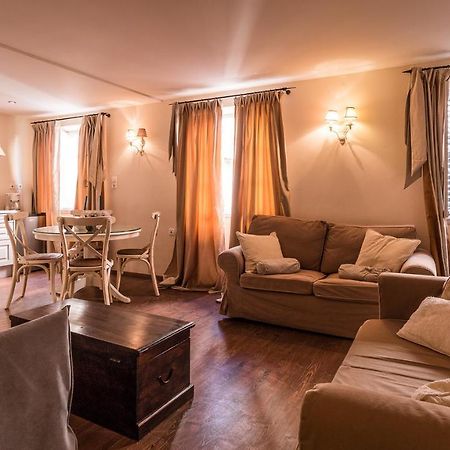 Leone Old Town Apartment Corfu  Екстер'єр фото